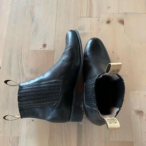 Black Mija boots